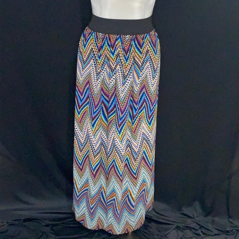 Long Psychedelic Print Skirt
